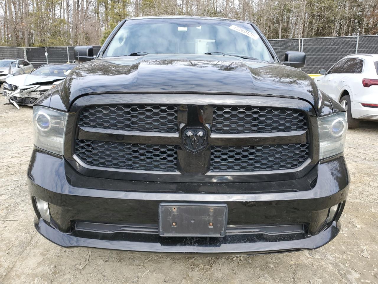 2014 RAM 1500 - Image 5