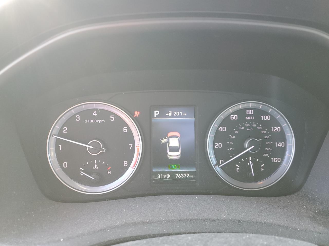 2018 Hyundai Sonata - Image 9