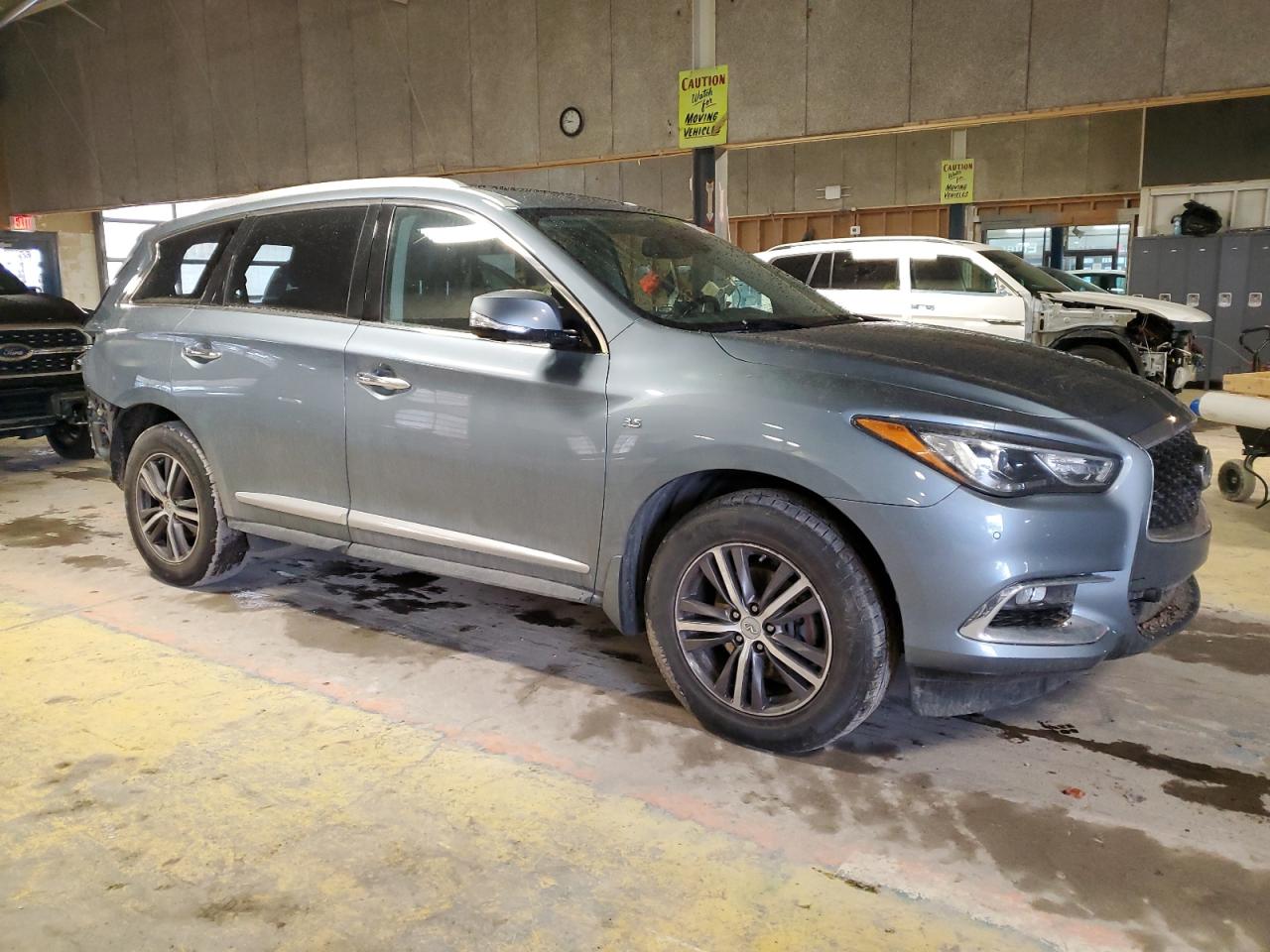 2019 Infiniti QX60 - Image 4