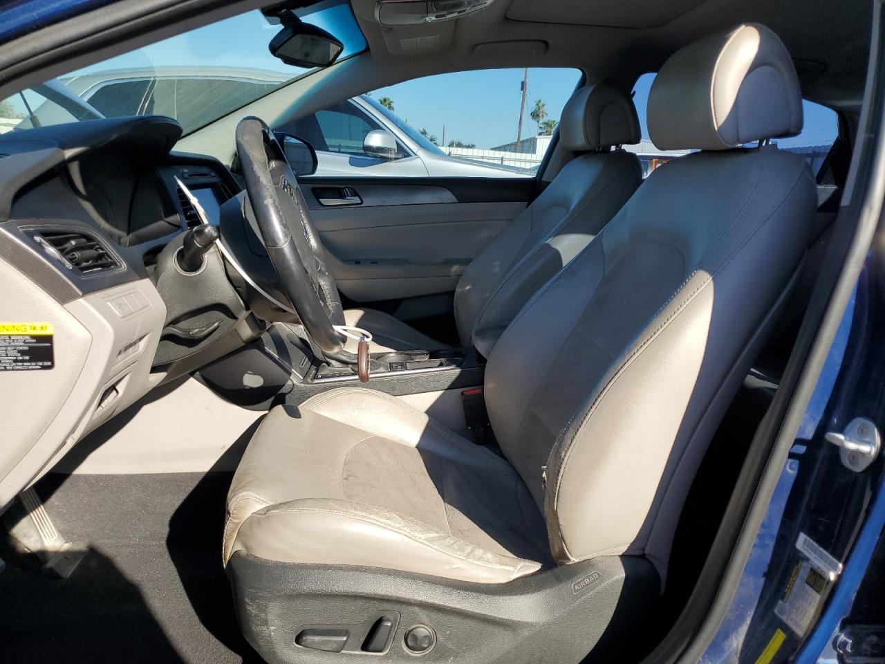 2017 Hyundai Sonata - Image 7