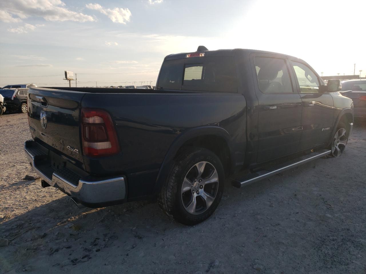 2022 RAM 1500 - Image 3