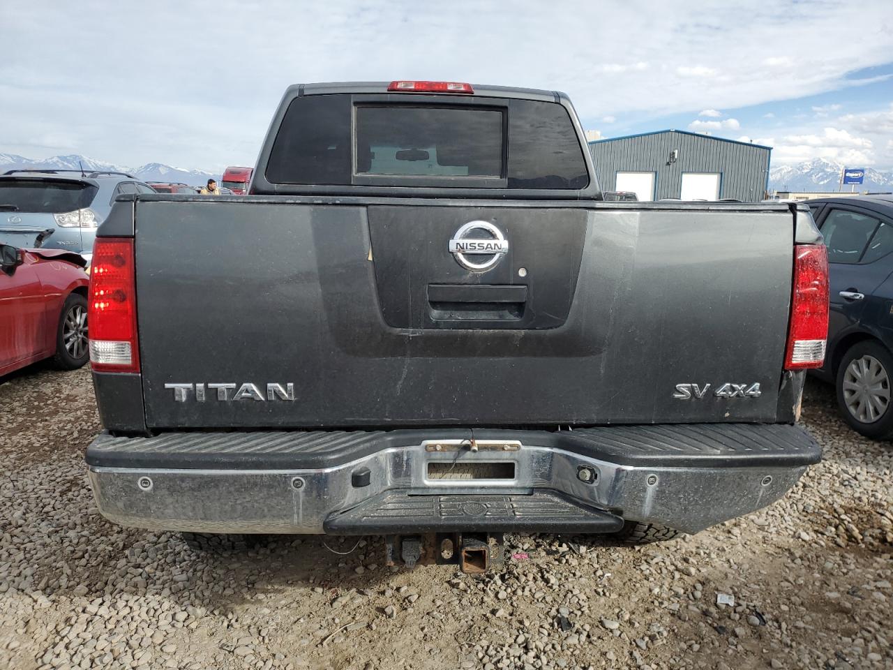 2011 Nissan Titan - Image 6