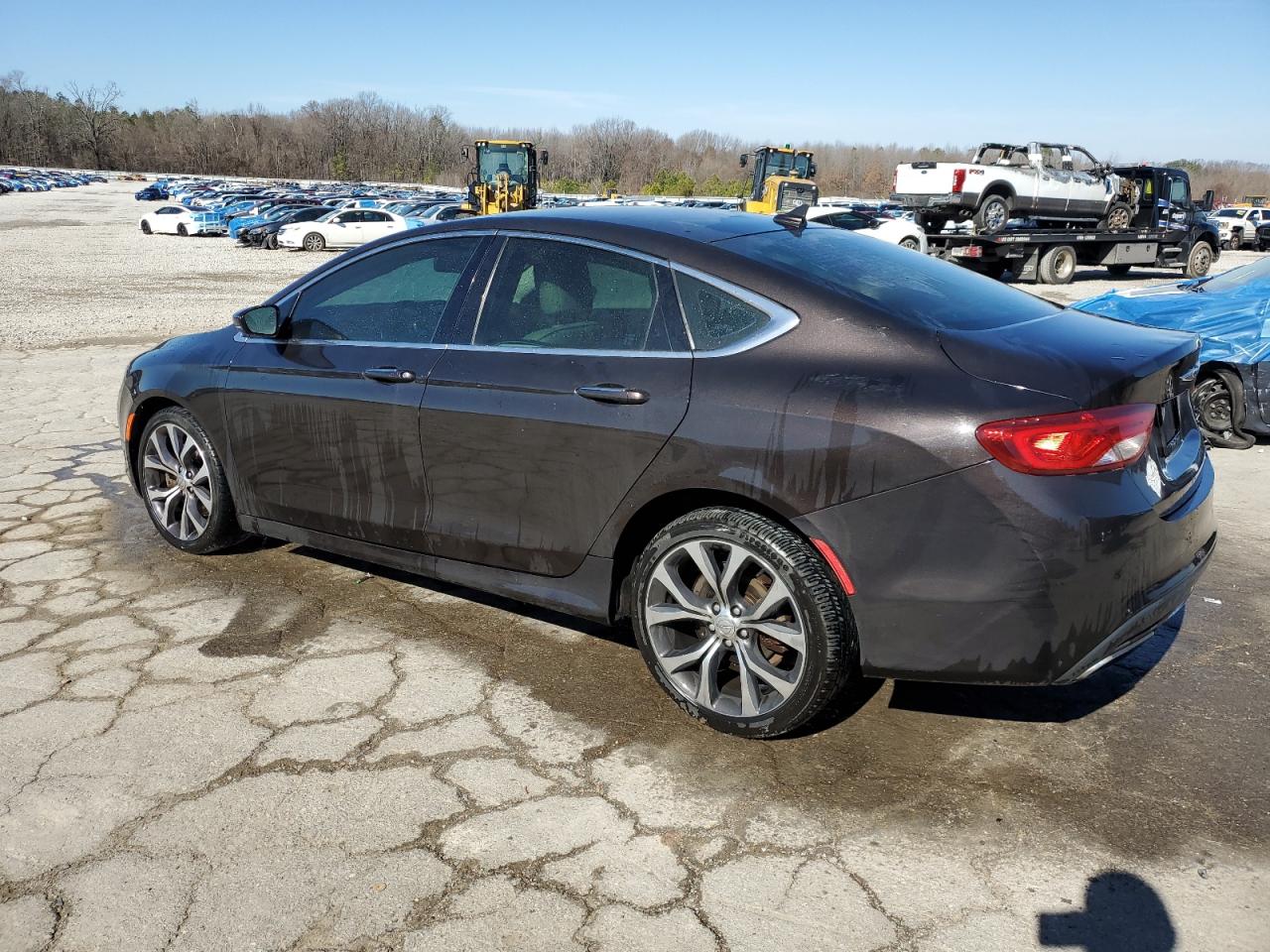 2015 Chrysler 200 - Image 2