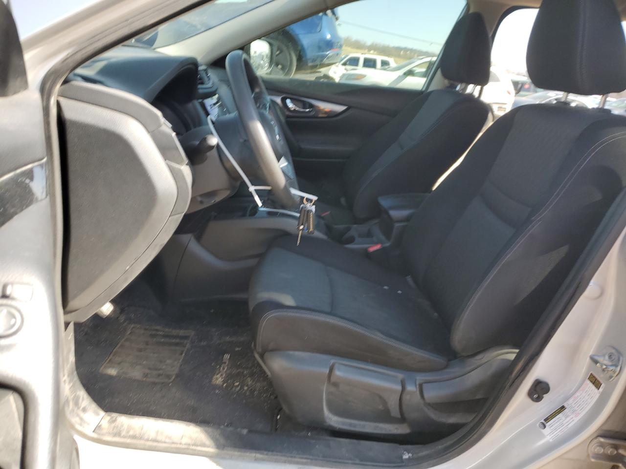 2017 Nissan Rogue - Image 7
