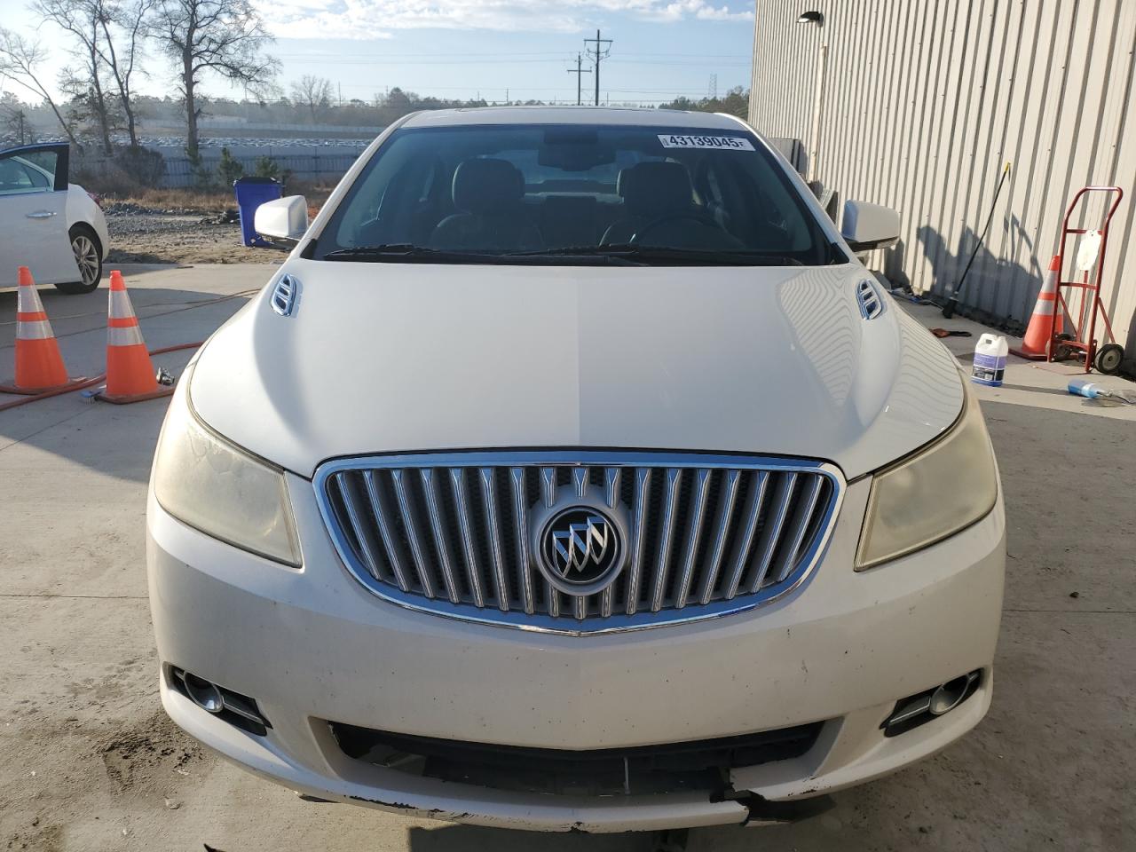 2010 Buick LaCrosse - Image 5