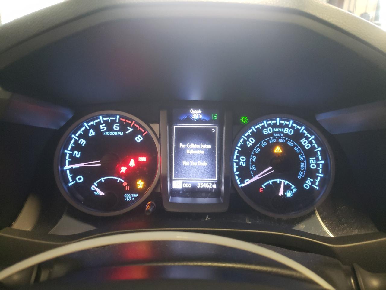 2022 Toyota Tacoma - Image 9