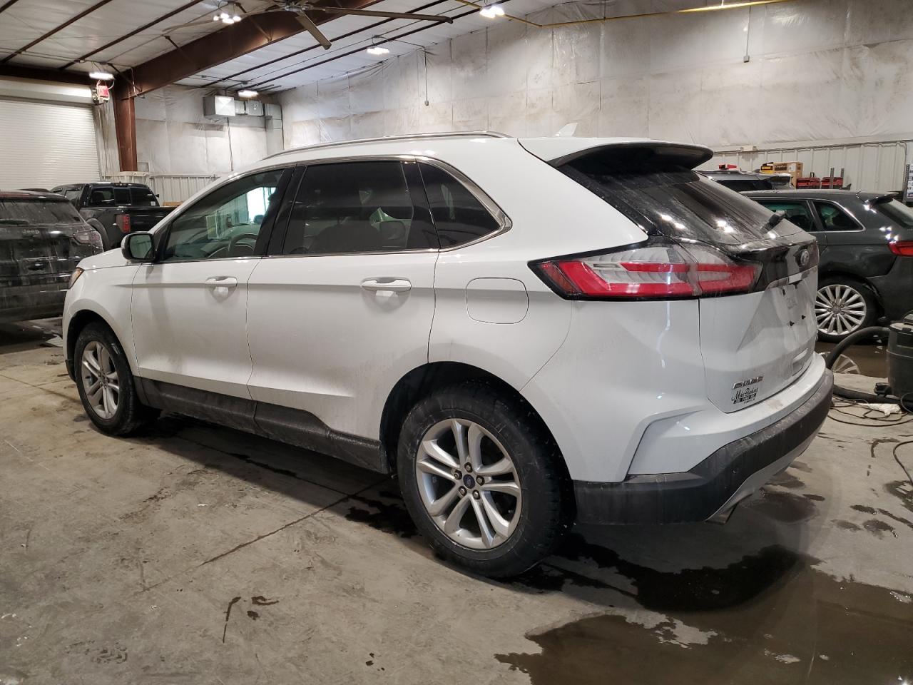 2019 Ford Edge - Image 2