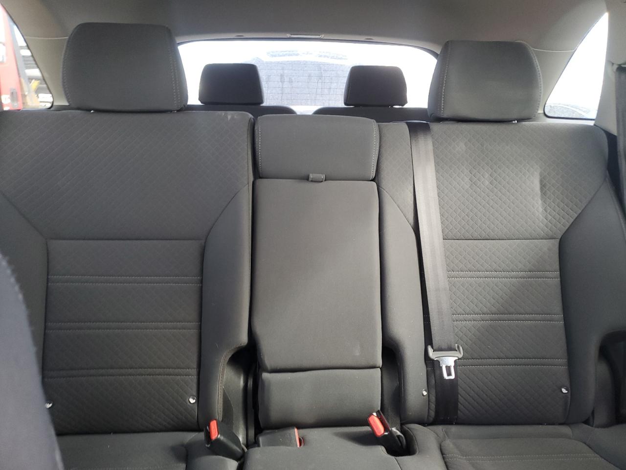 2017 Kia Sorento - Image 10
