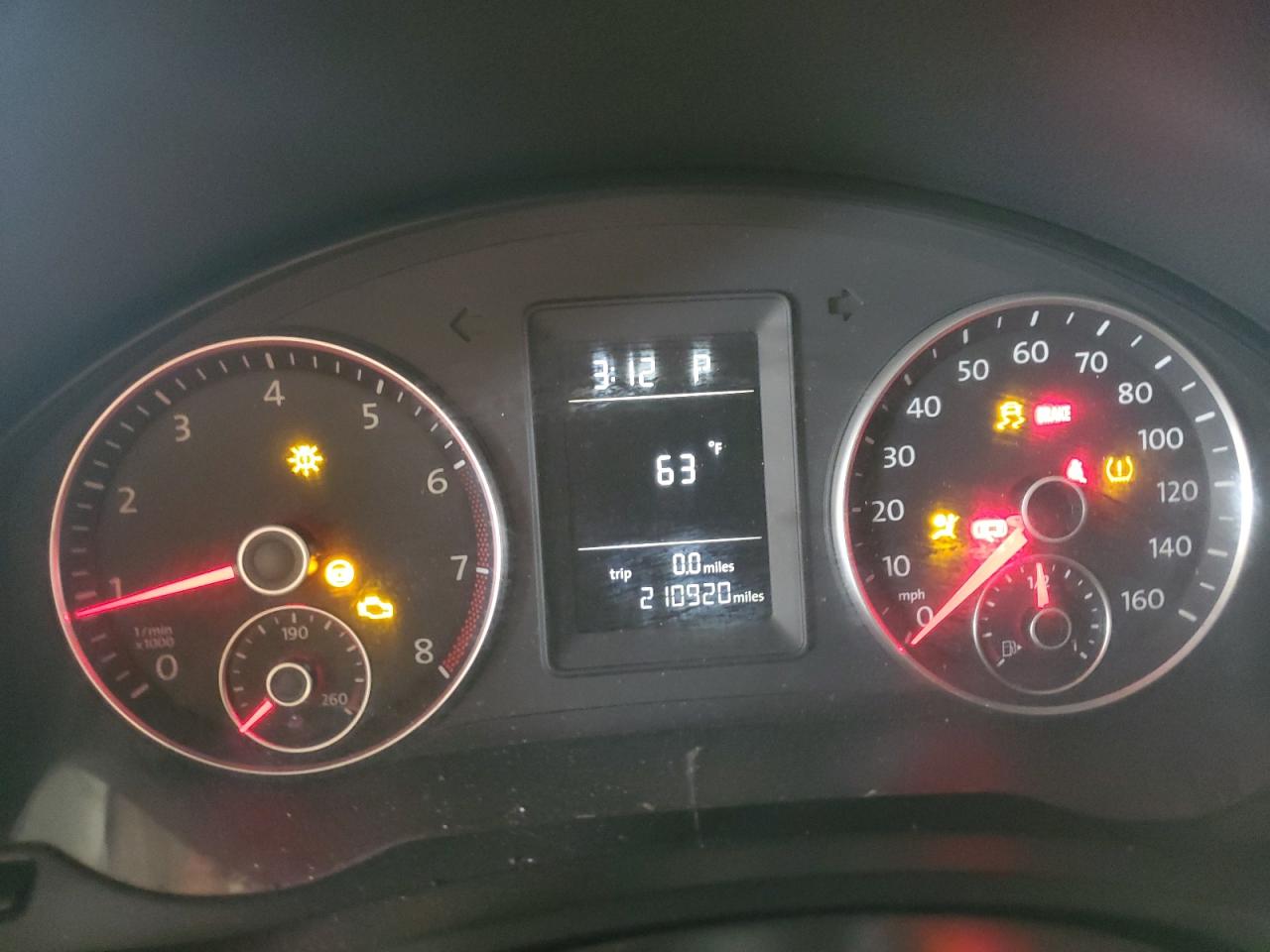 2010 Volkswagen Jetta - Image 9