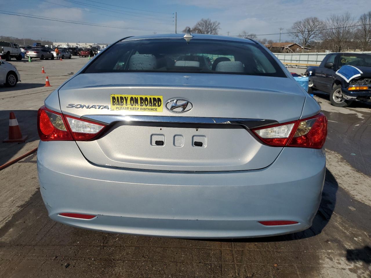 2011 Hyundai Sonata - Image 6