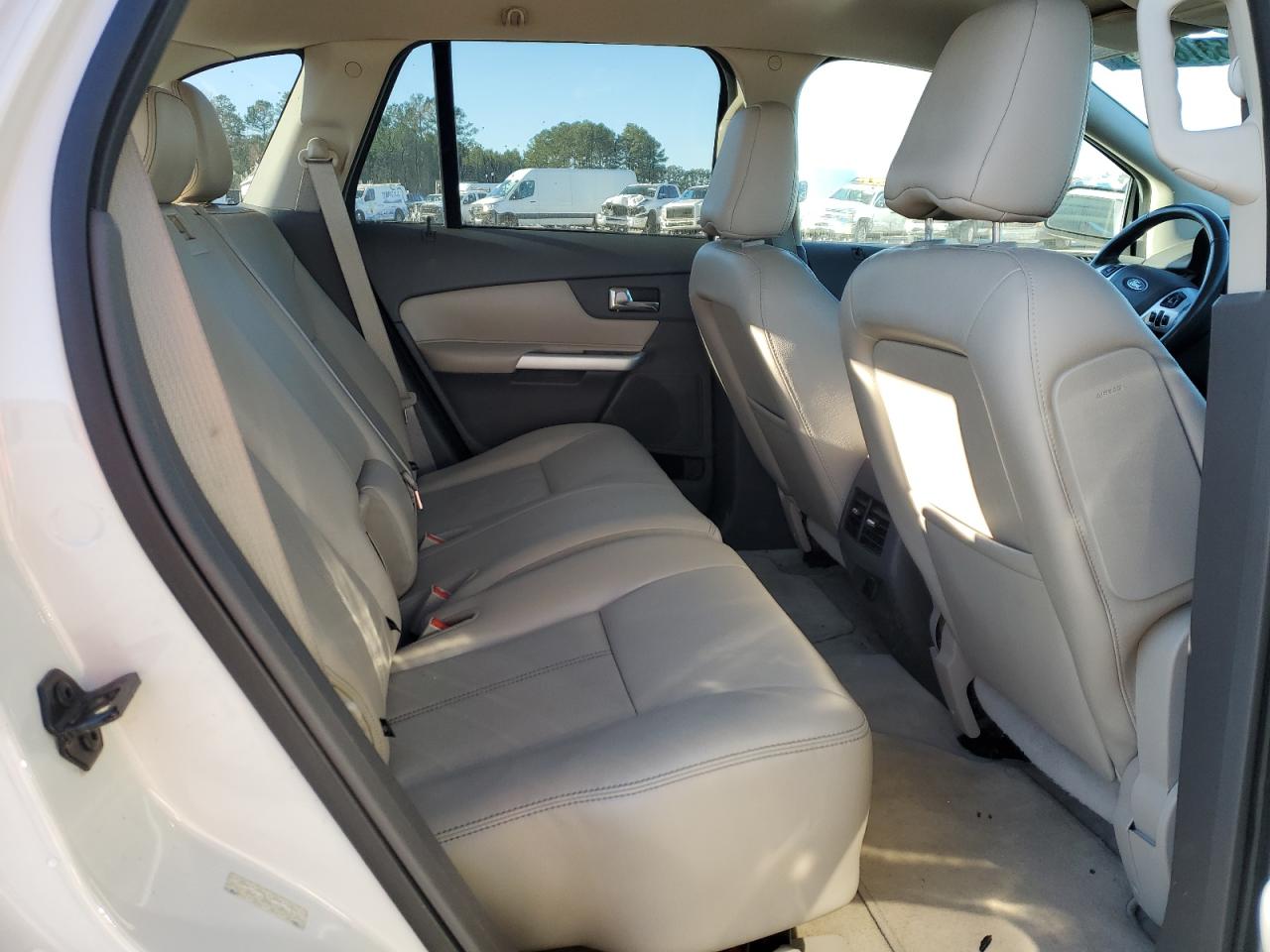 2011 Ford Edge - Image 11