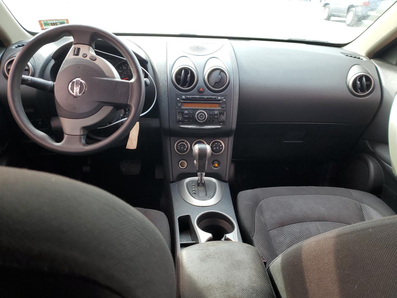2011 Nissan Rogue - Image 8