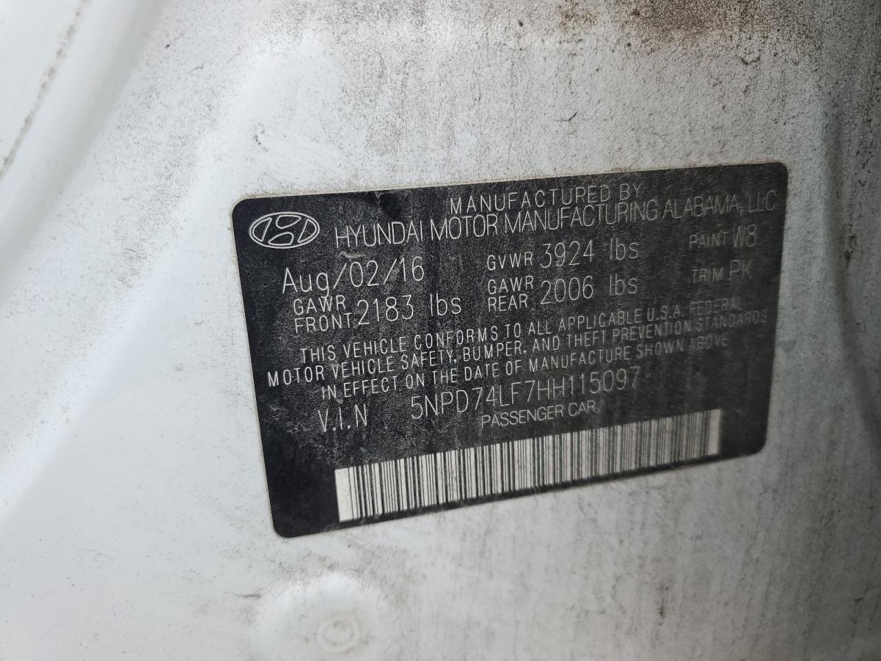 2017 Hyundai Elantra - Image 12