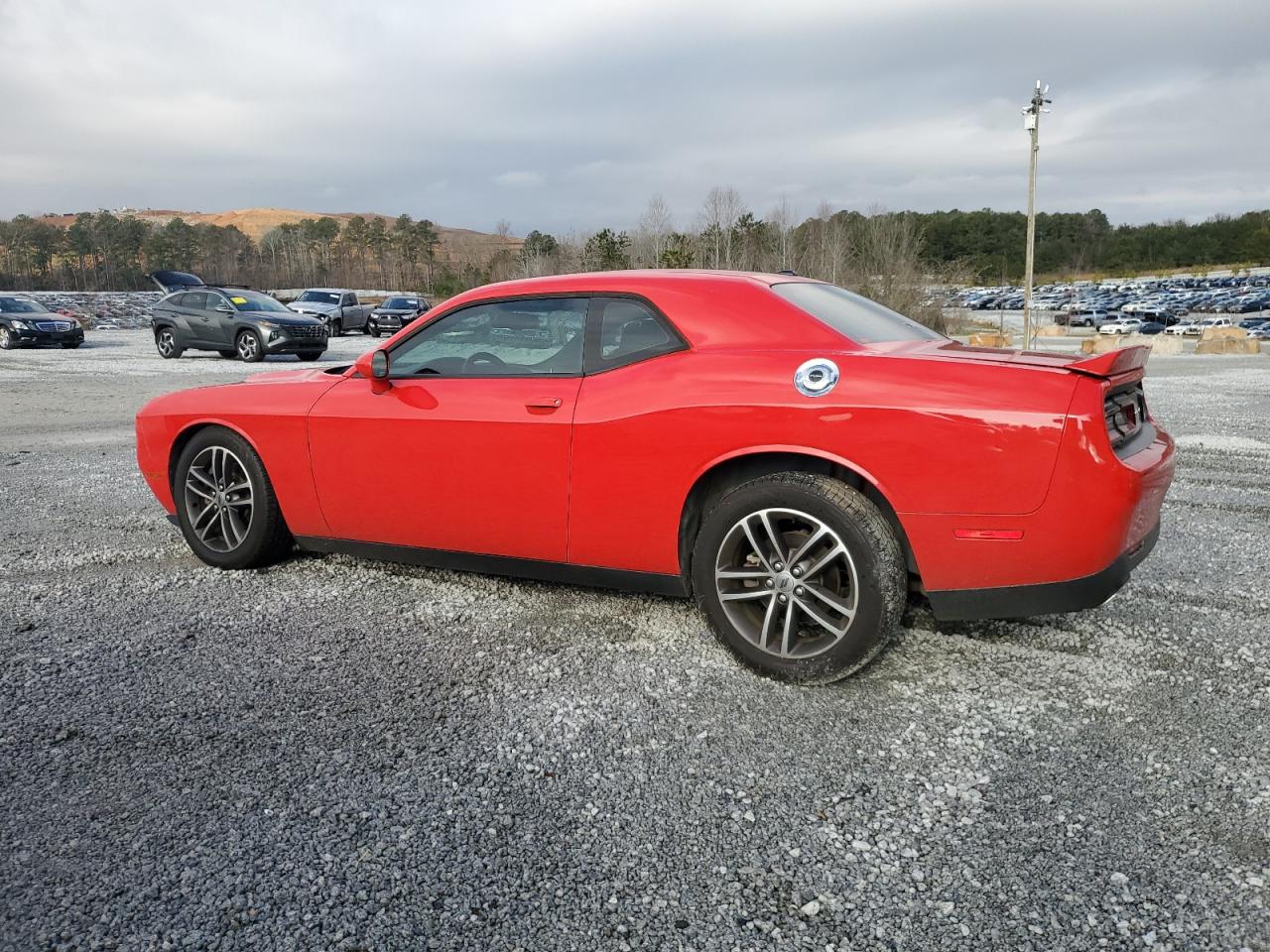 2019 Dodge Challenger - Image 2
