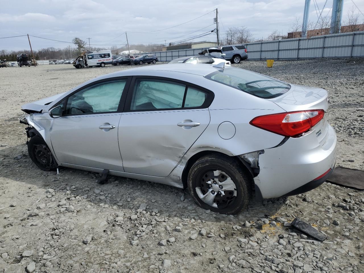 2015 Kia Forte - Image 2