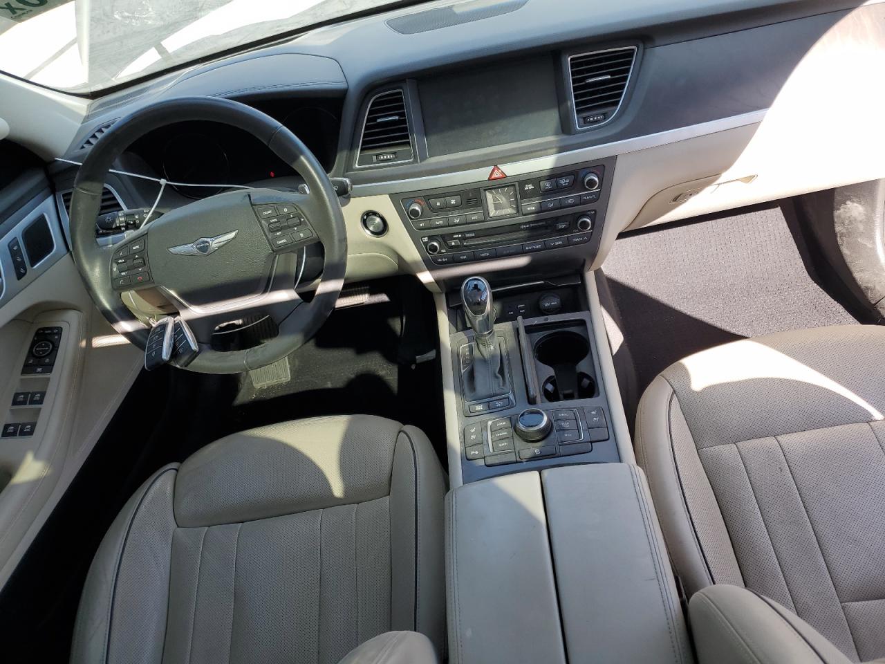 2017 Genesis G80 - Image 8