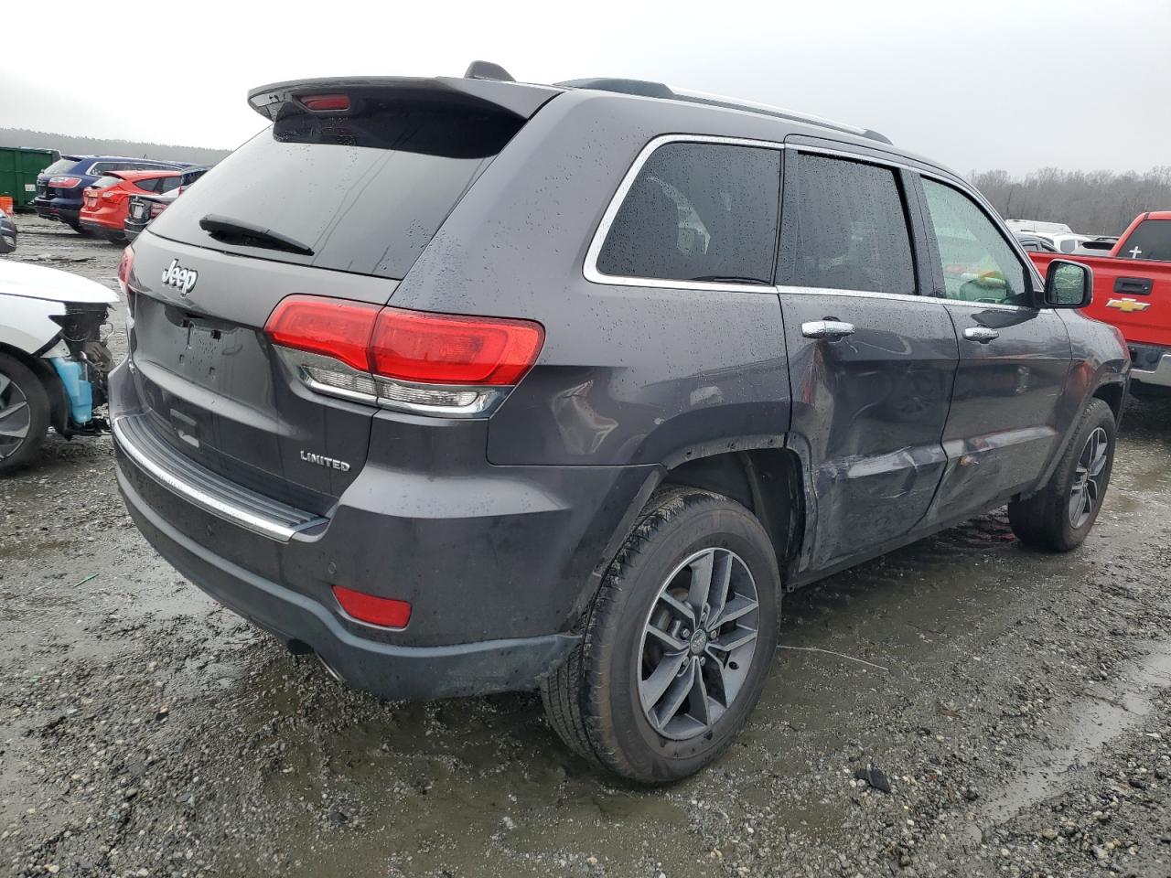 2018 Jeep Grand Cherokee - Image 3