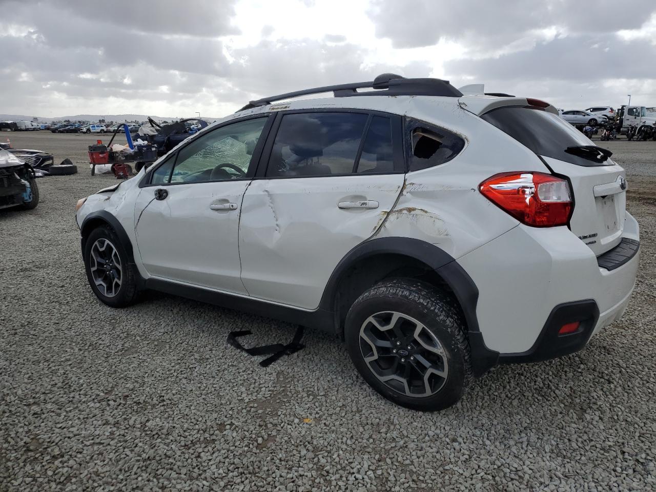 2017 Subaru XV - Image 2