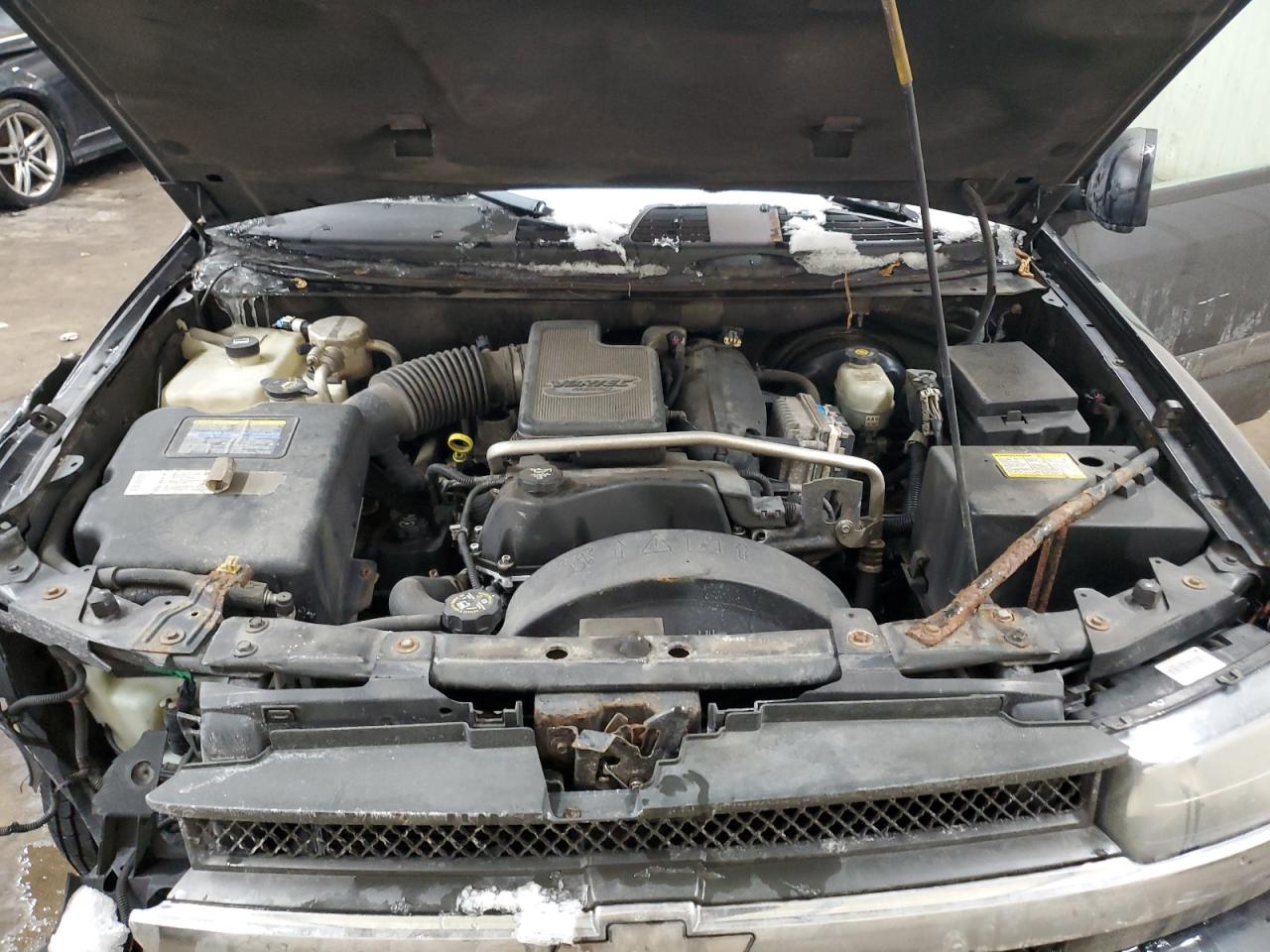 2004 Chevrolet TrailBlazer - Image 13