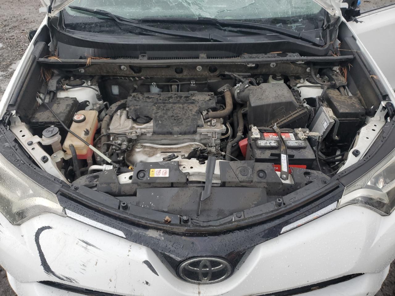 2018 Toyota RAV 4 - Image 13