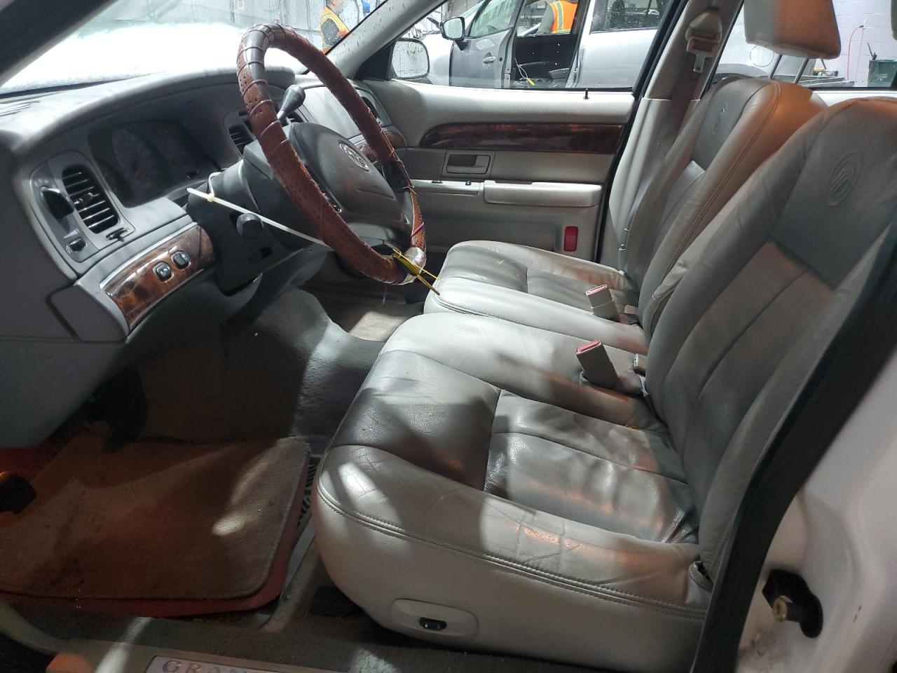 2004 Mercury Grand Marquis - Image 7