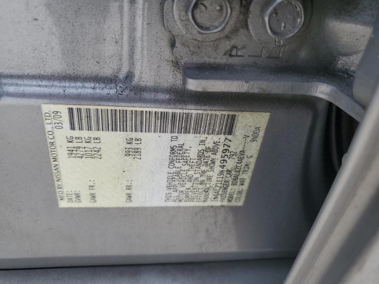 2009 Nissan Altima - Image 12