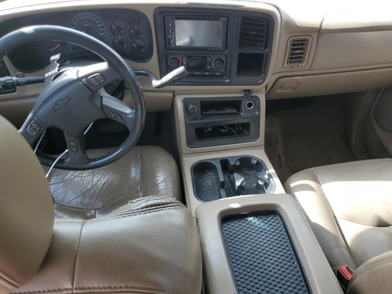 2005 Chevrolet Silverado - Image 8