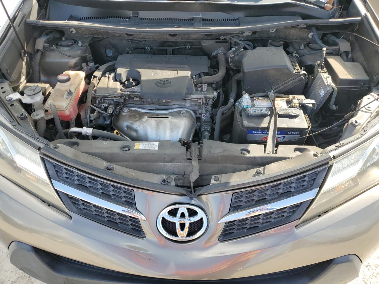 2015 Toyota RAV 4 - Image 14