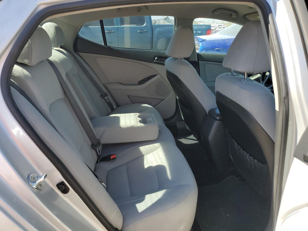 2012 Kia Optima - Image 10
