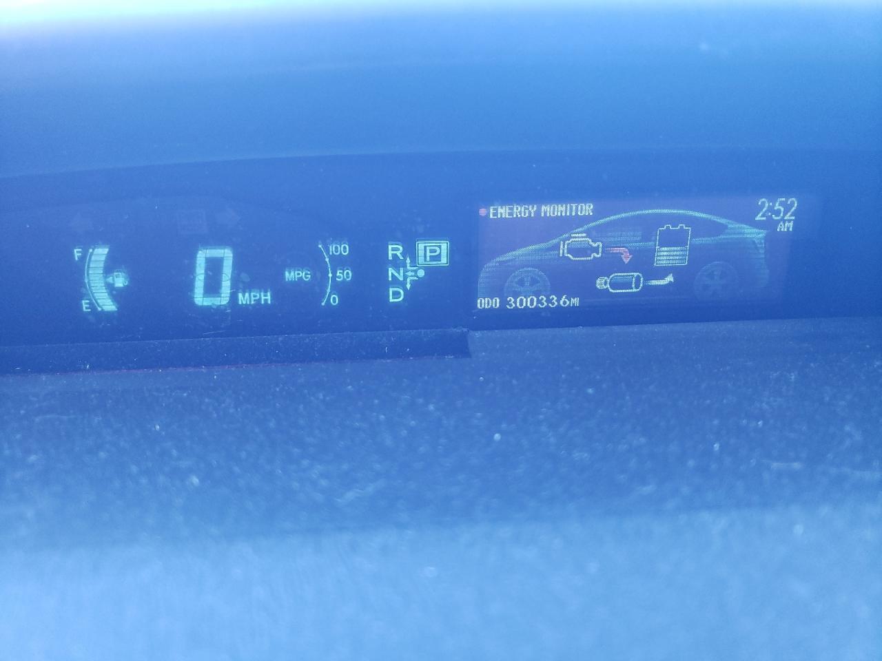 2015 Toyota Prius - Image 9