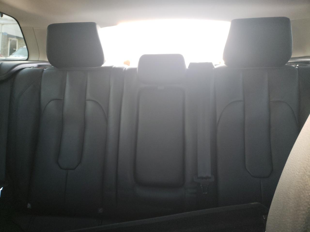 2015 Land Rover Range Rover - Image 10