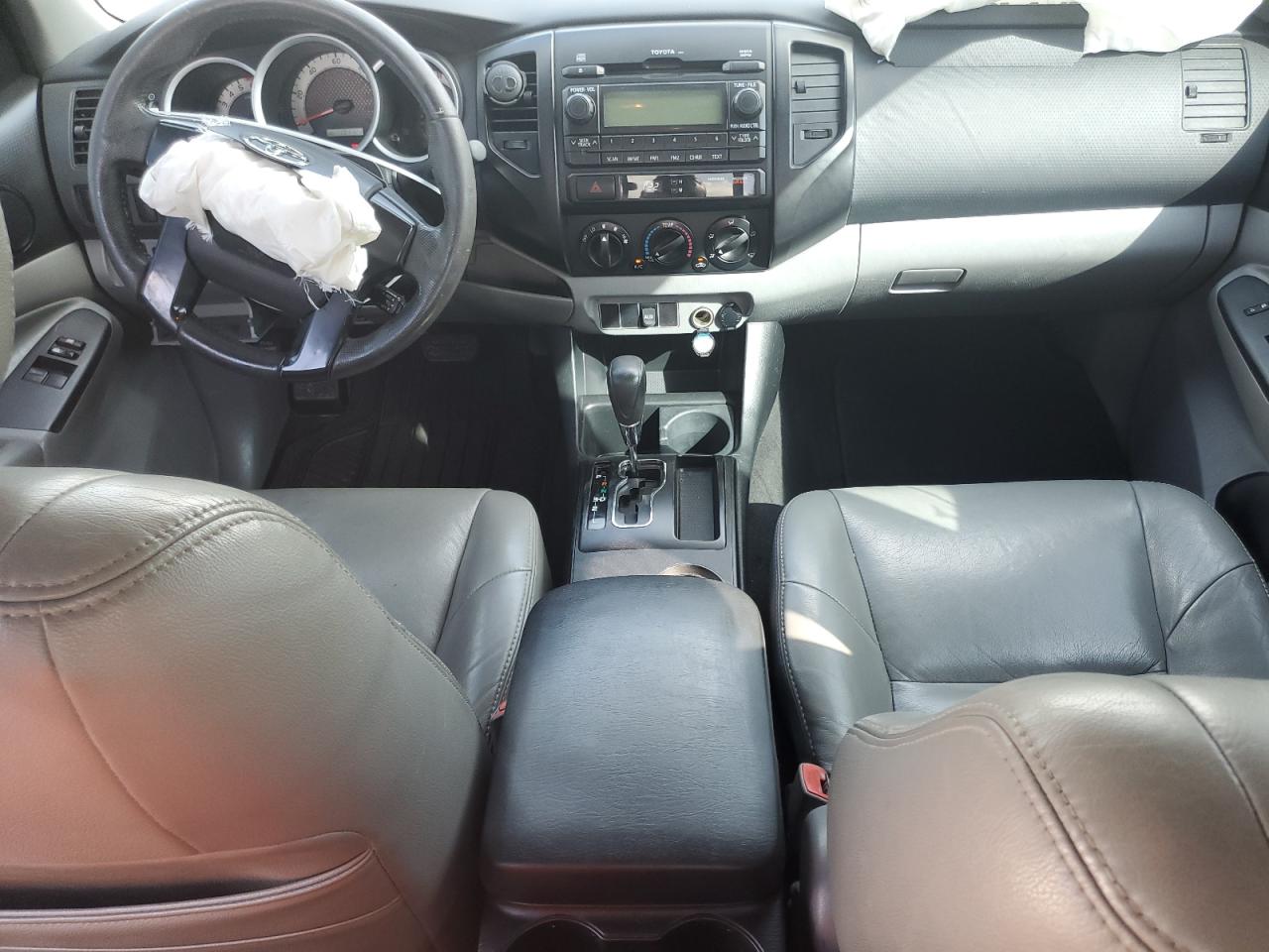 2012 Toyota Tacoma - Image 8