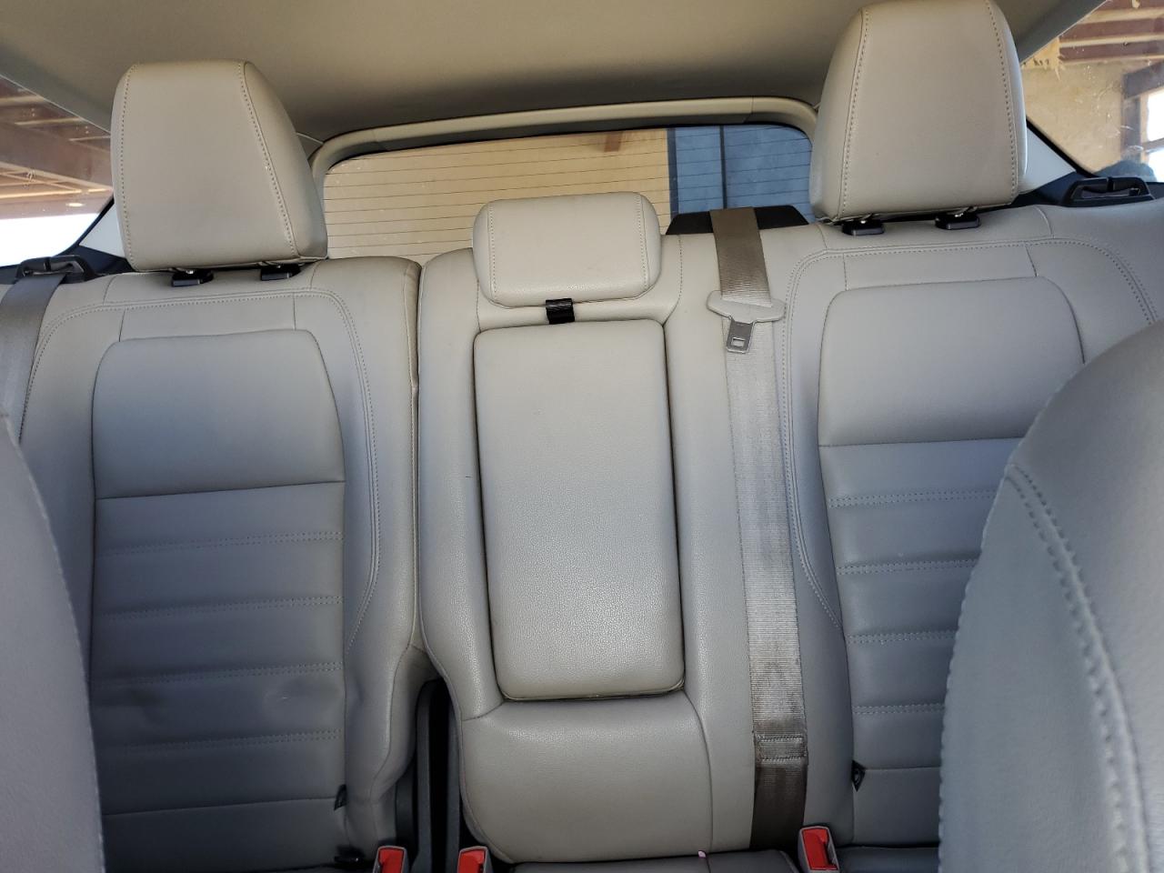 1FMCU0HD7JUC99887 FORD ESCAPE 2018
