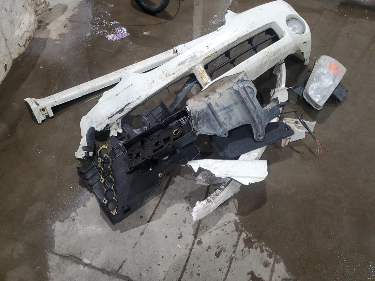 2002 Nissan Maxima - Image 12