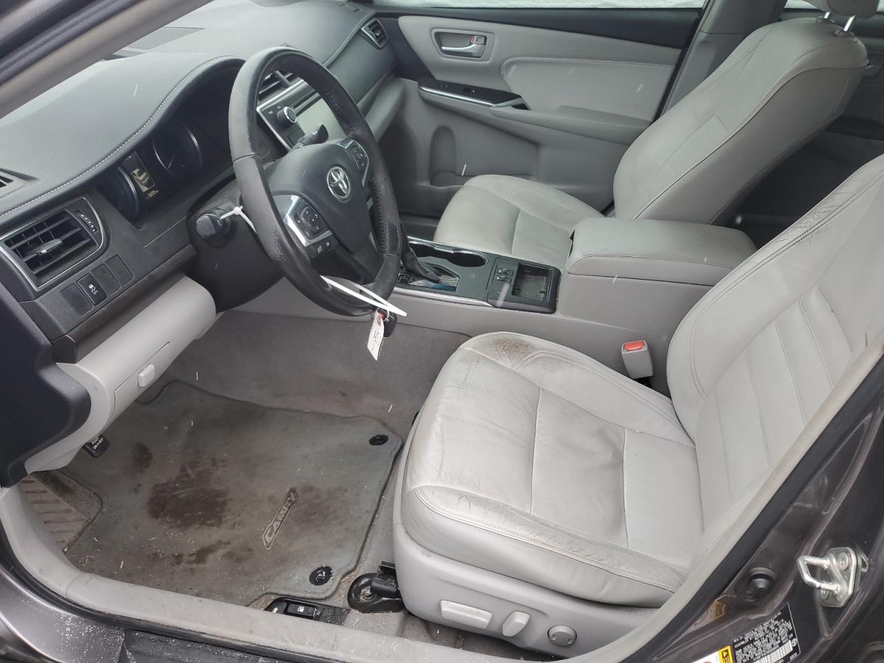 2016 Toyota Camry - Image 7