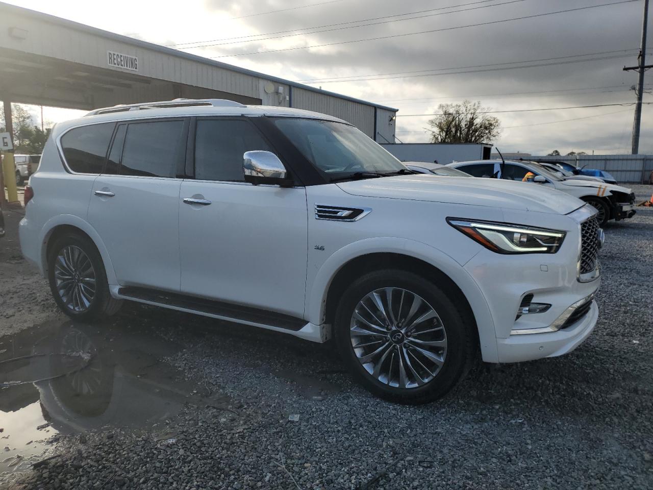 2019 Infiniti QX80 - Image 4
