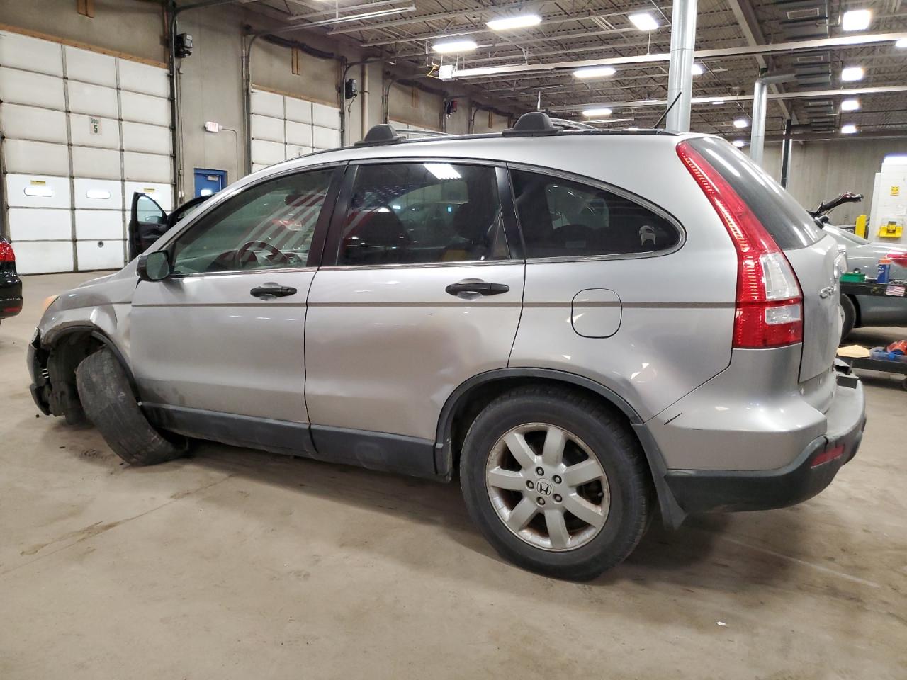 2007 Honda CR-V - Image 2