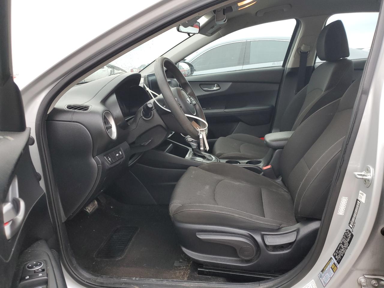 2020 Kia Forte - Image 7