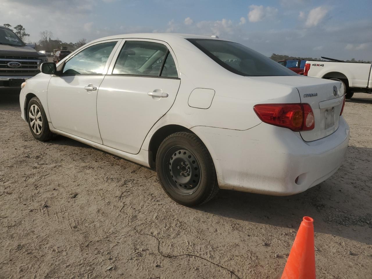 2010 Toyota Corolla - Image 2