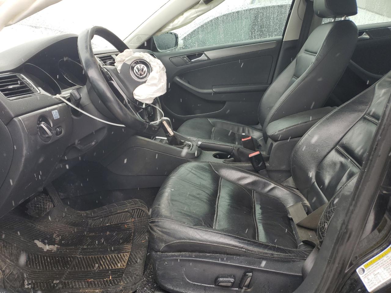 2015 Volkswagen Jetta - Image 7