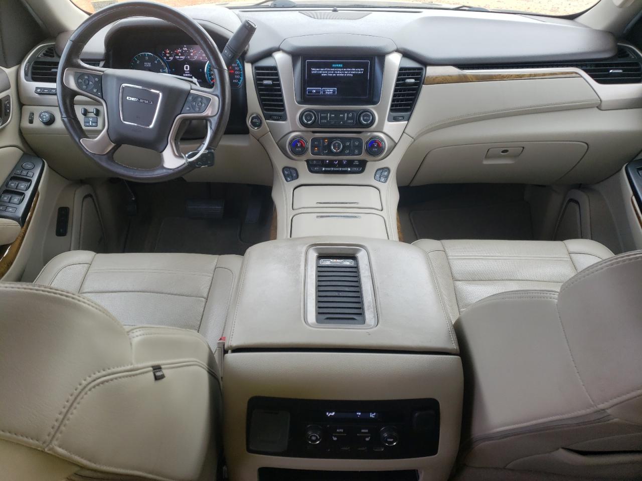2017 GMC Yukon - Image 8