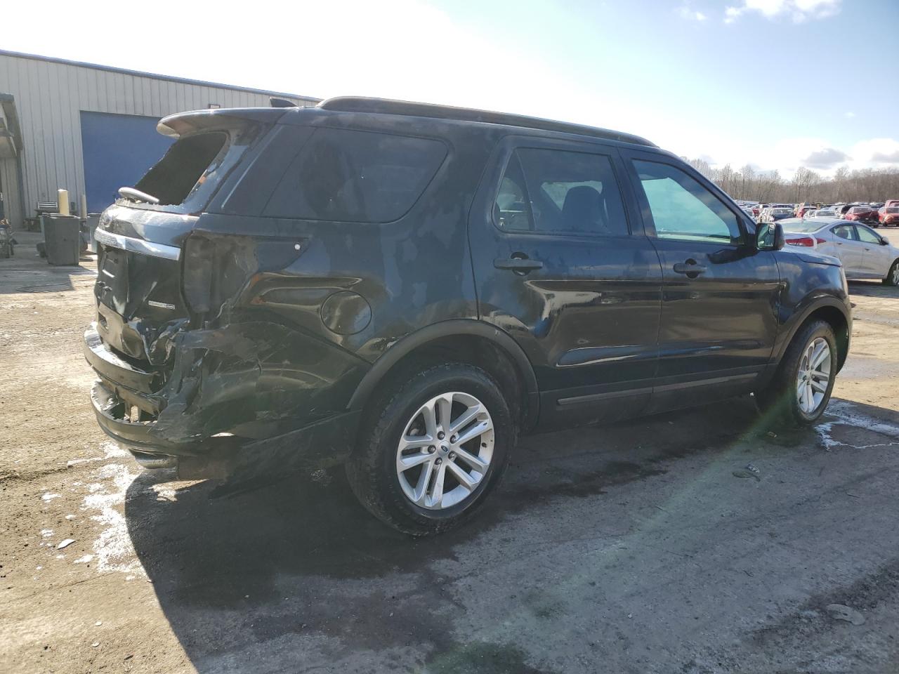 2017 Ford Explorer - Image 3