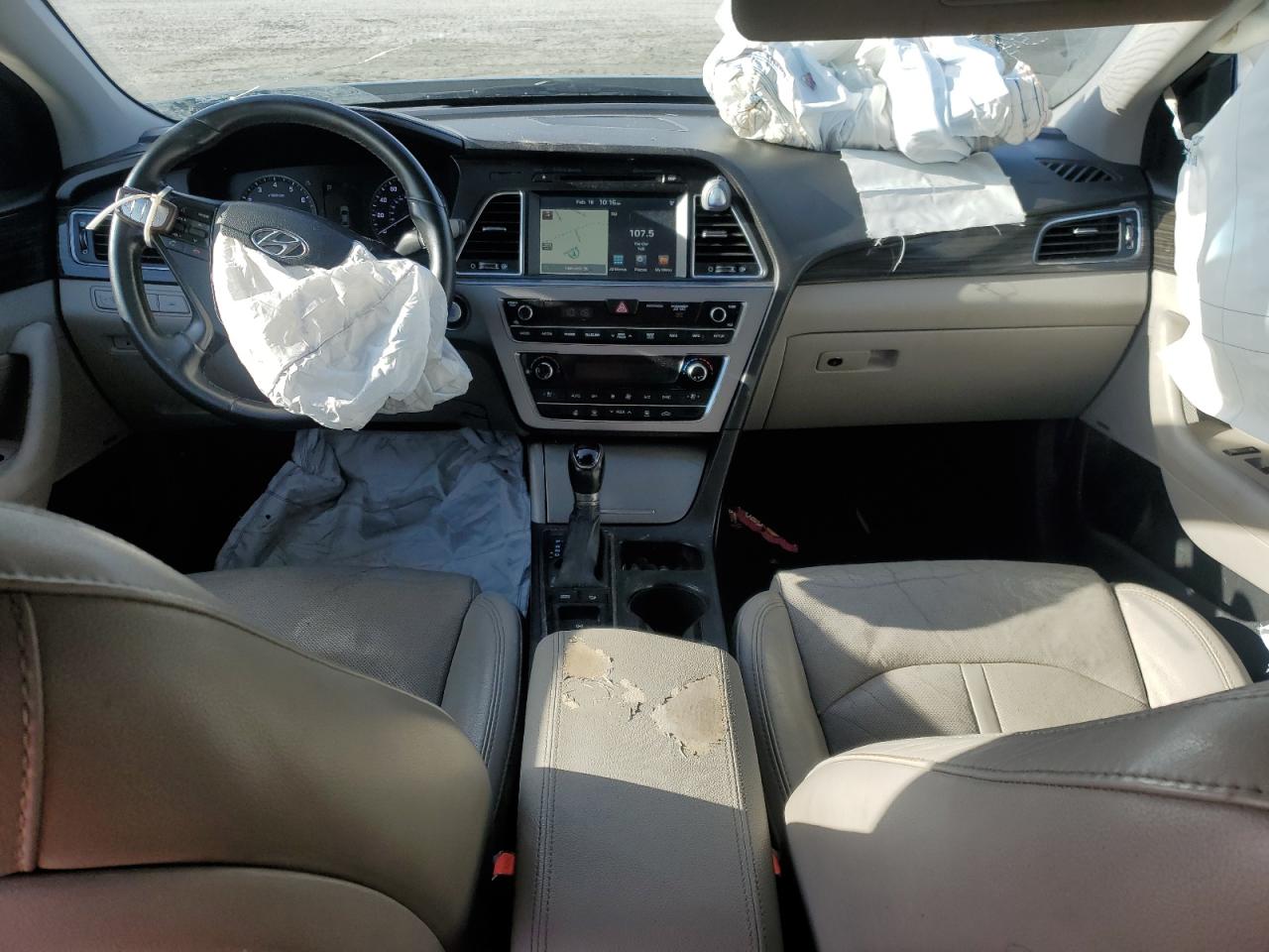 2015 Hyundai Sonata - Image 8