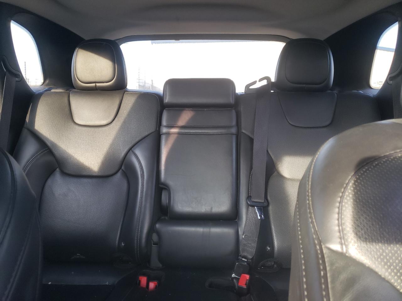 2019 Jeep Grand Cherokee - Image 10