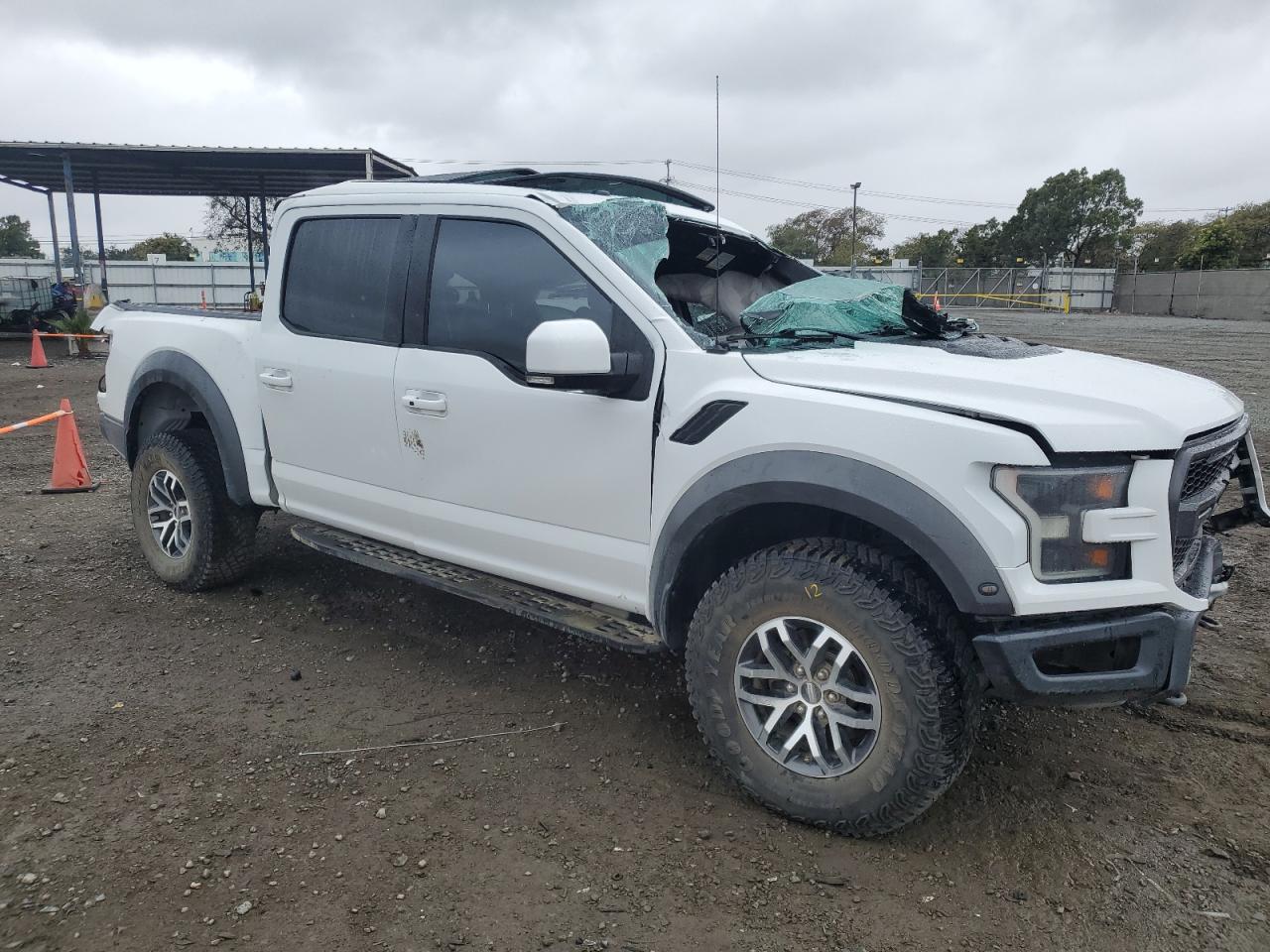 1FTFW1RG9HFB72261 FORD F150 2017
