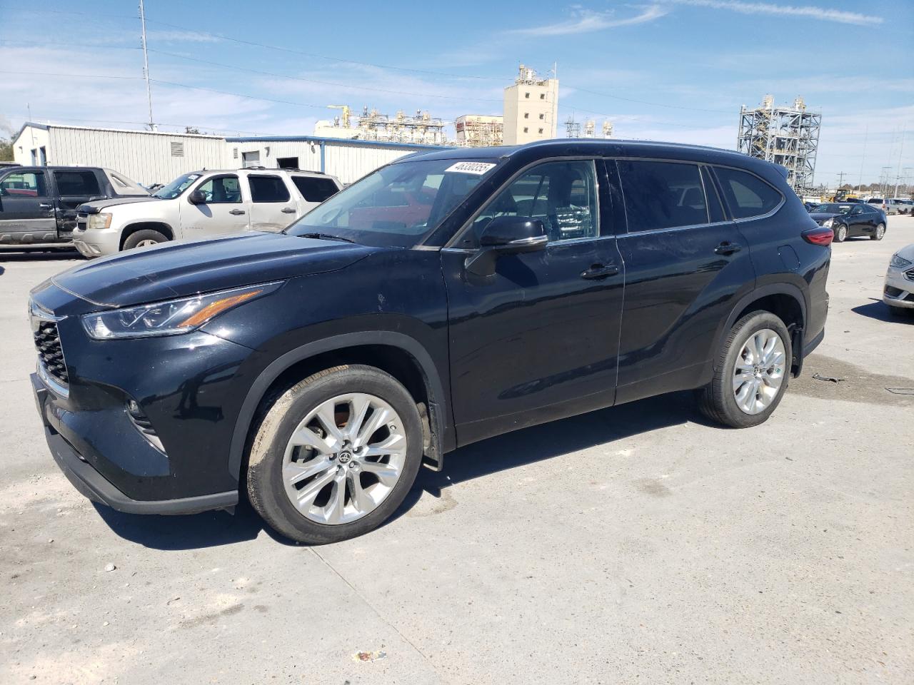 2021 Toyota Highlander - Image 1