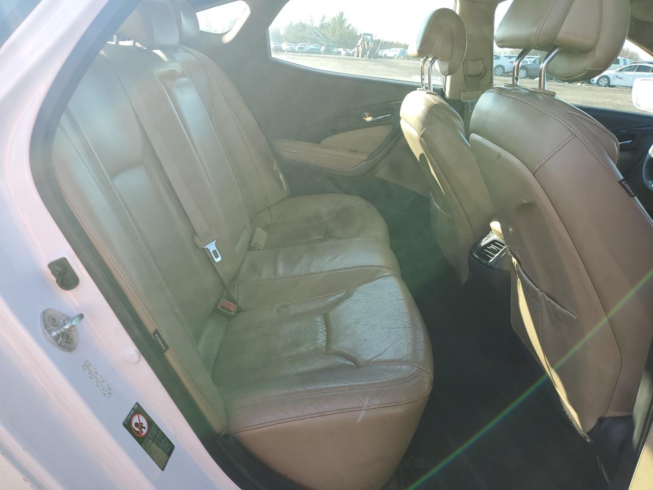 2015 Hyundai Azera - Image 11