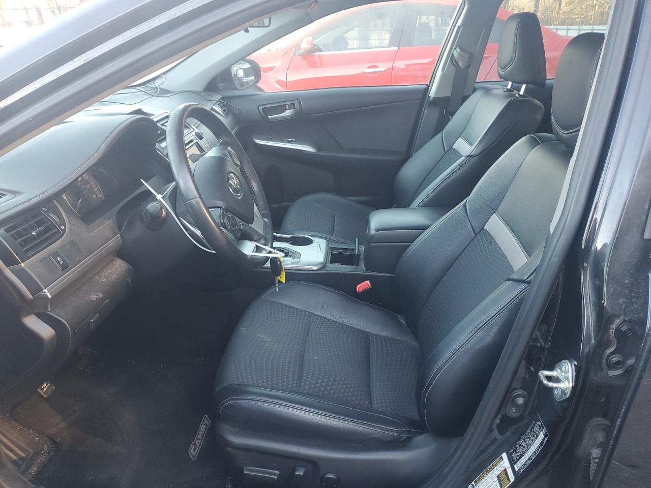 2014 Toyota Camry - Image 7