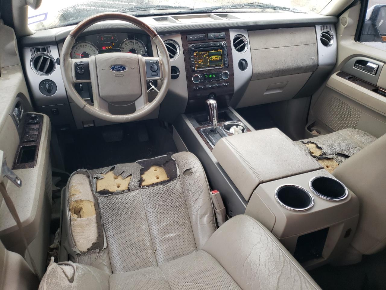 2010 Ford Expedition - Image 8