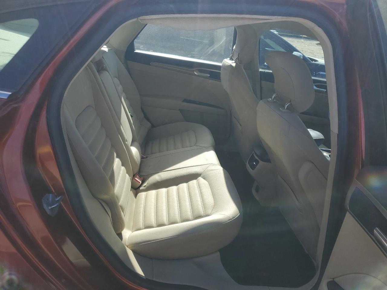 2014 Ford Fusion - Image 10